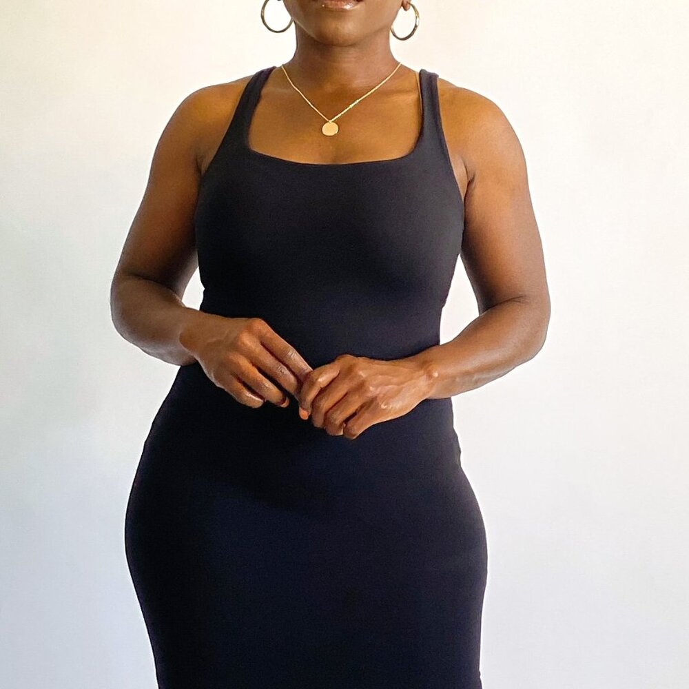 Scoop Neck Bodycon Midi Dress - Black